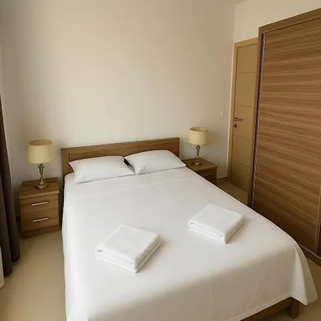 3 Bedroom Dream Terrace Apartament *